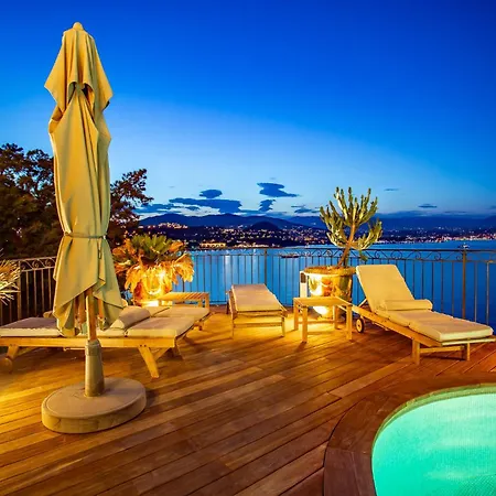 Lägenhet La Coraillere Waterfront With Private Pool And Sea Access