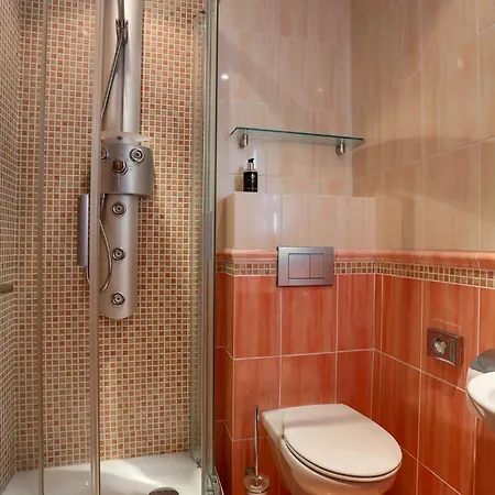 La Coraillere Waterfront With Private Pool And Sea Access Апартаменты *
