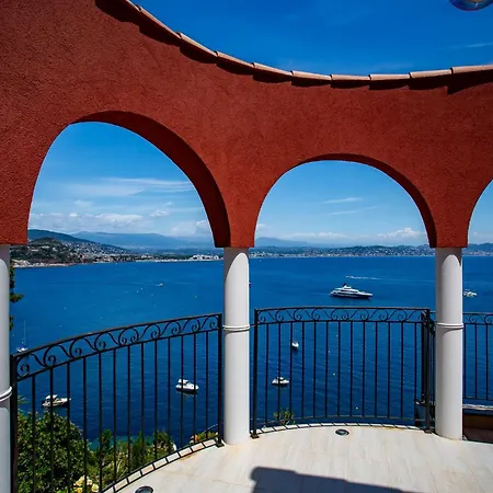 La Coraillere Waterfront With Private Pool And Sea Access Апартаменты